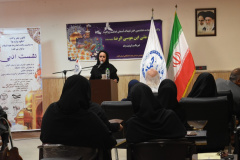 نشست ادبی و فرهنگی به مناسبت دهه کرامت و میلاد امام رضا(ع) در موسسه آموزش عالی گیلان برگزار شد.